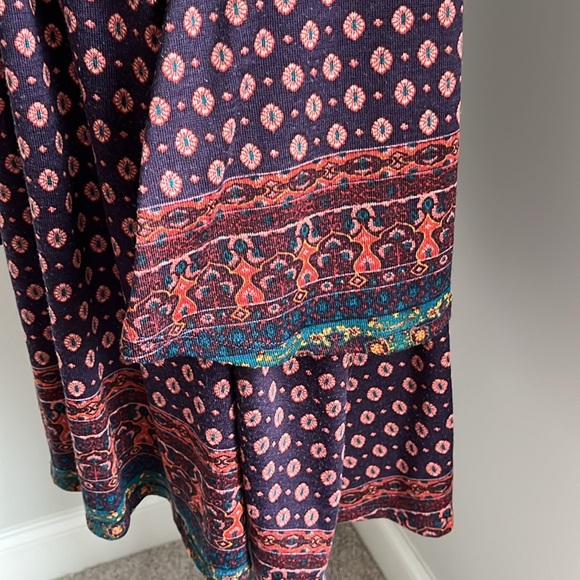 Xhilaration Dress- Size Large - Picture 2 of 2